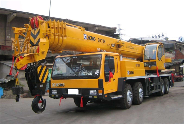 凤庆县吊车出租选择重点